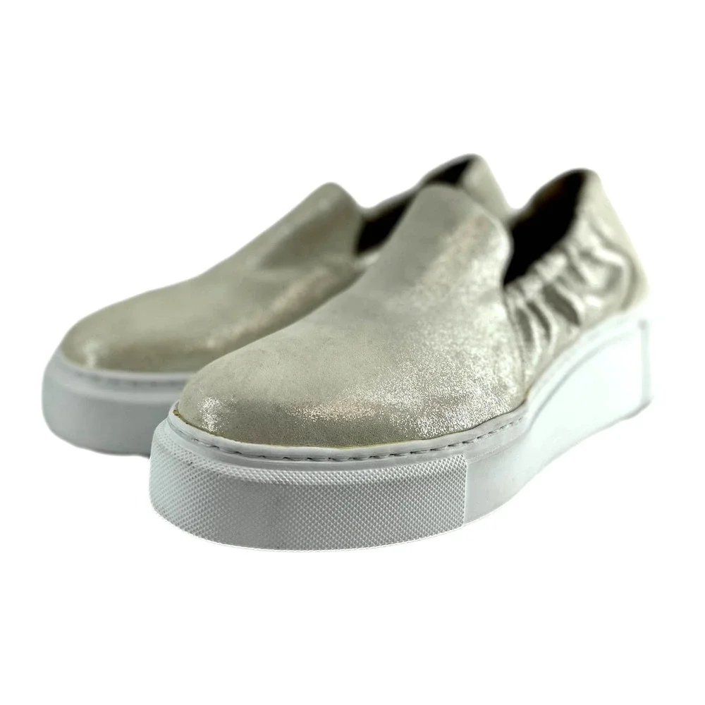Laura Bellariva Gold Metallic Slip-On Sneaker European Size 37 EUC - Picture 1 of 10